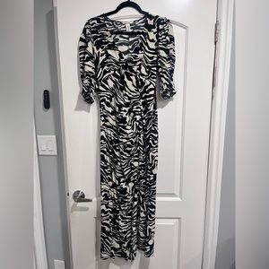 H&M Zebra Print Long Dress (S)